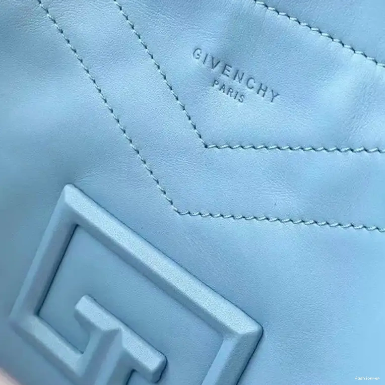 Fashionrepsfam ru Givenchy 20GV11162 Bag 0704